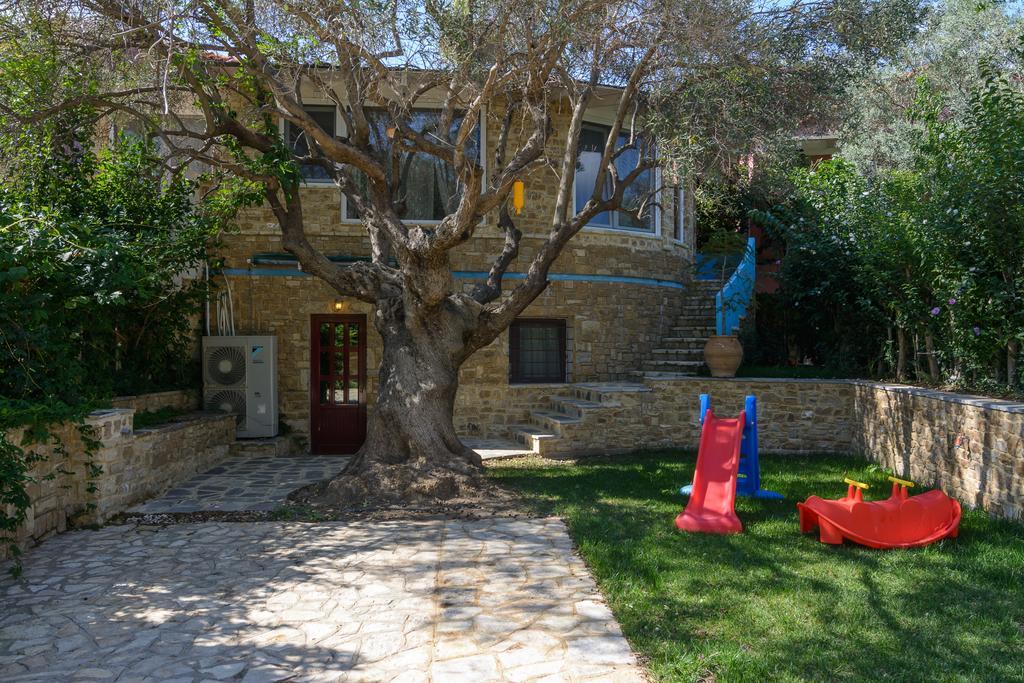 Maria Elena Villas Neos Marmaras Rum bild
